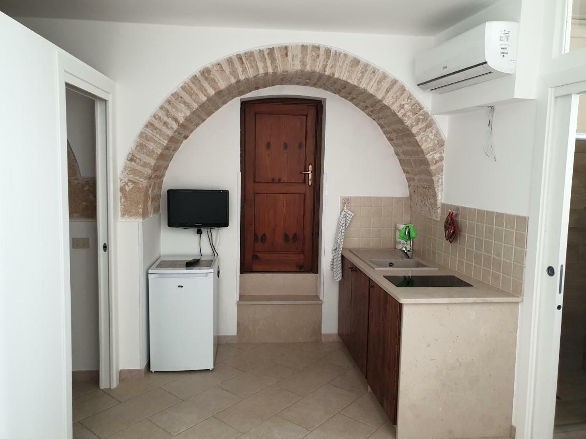 דירות אלברובלו Nonna Livia By La Puglia In Un Trullo מראה חיצוני תמונה