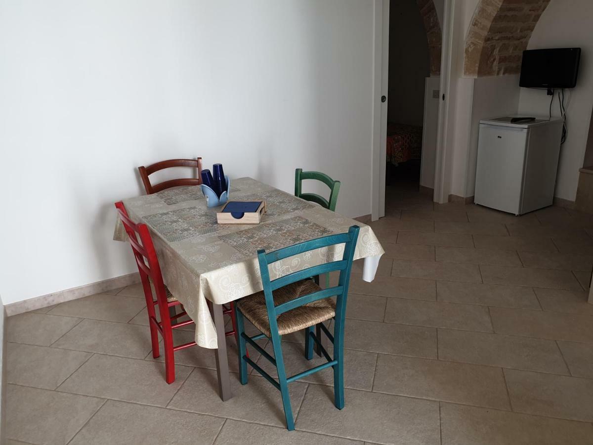 דירות אלברובלו Nonna Livia By La Puglia In Un Trullo מראה חיצוני תמונה